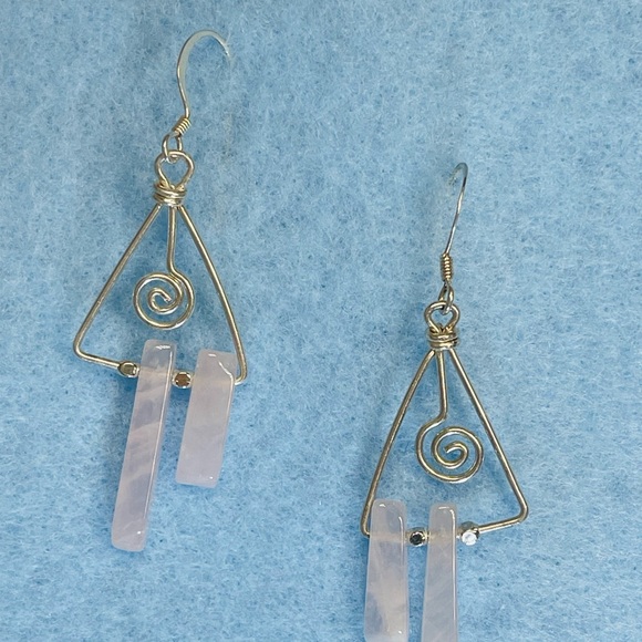 Flirty Sterling Silver Earrings w/Crystal Dangles. FREE Shipping - Picture 3 of 4